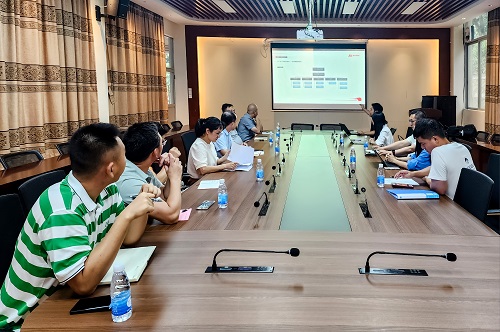 会议现场.jpg 会议现场.jpg