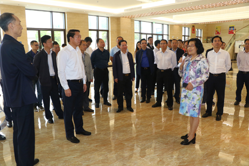 http://www.gdbtu.edu.cn/upload/images/2018/10/48c81a2dd1839795.JPG
