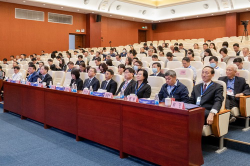 论坛现场.jpg 论坛现场.jpg