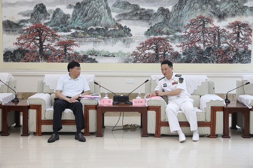 双方座谈.JPG 双方座谈.JPG