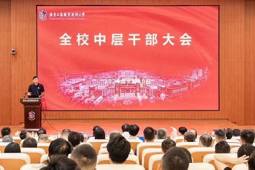 大会现场.jpg 大会现场.jpg