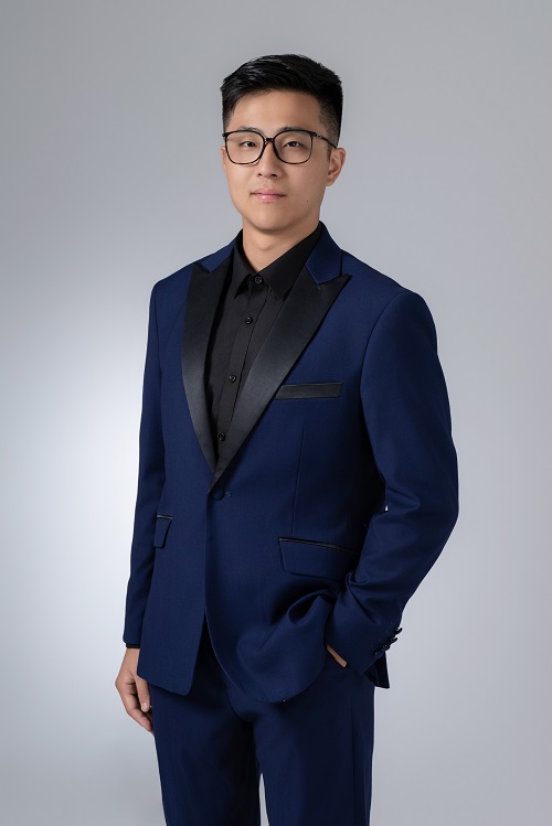 李挺老师.jpg 李挺老师.jpg